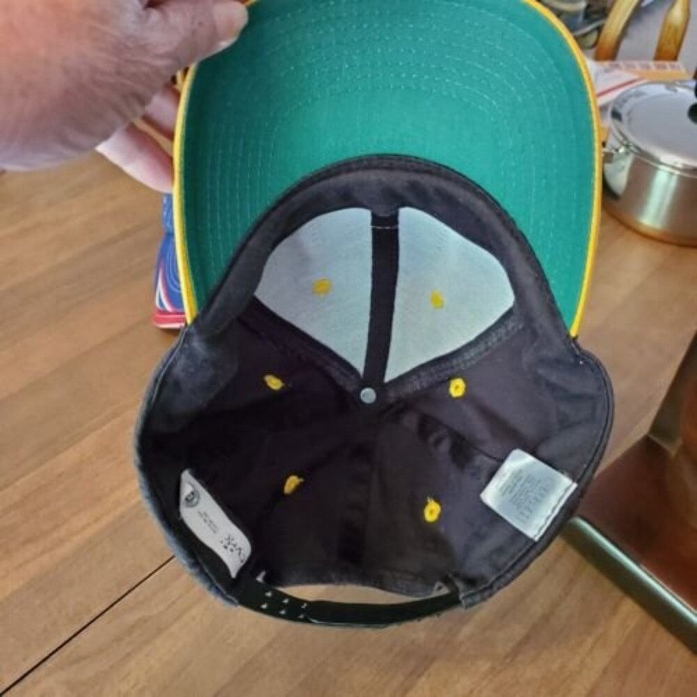 Cyrk CAT Trucker Snapback Cap Black Yellow One Size Hat Vintage - Picture 8 of 8
